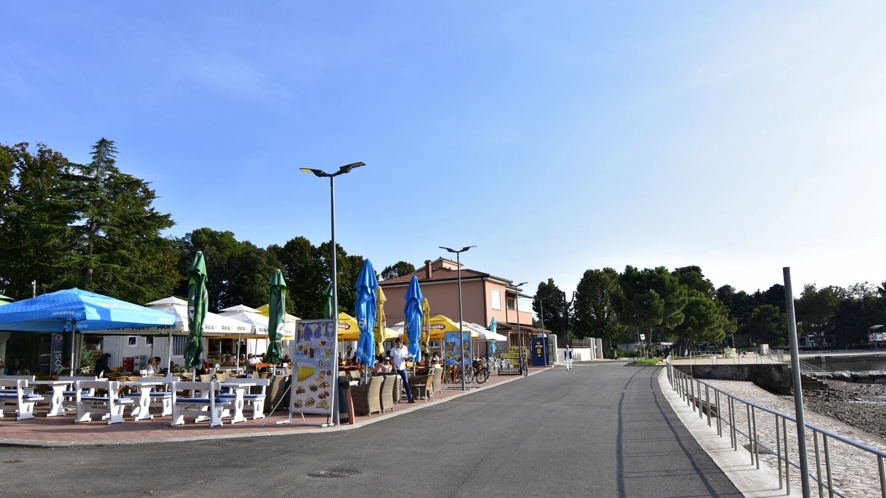 Photo of Others in Monterol