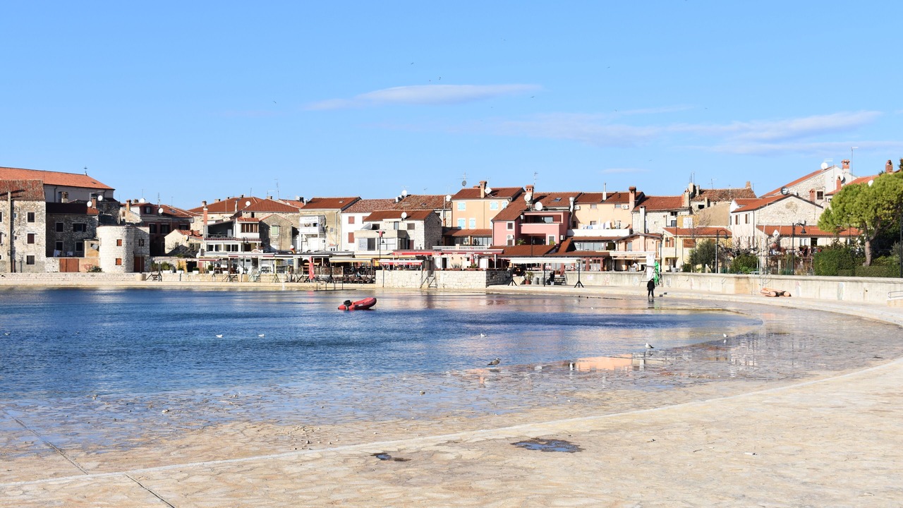 Photo of Others in Monterol