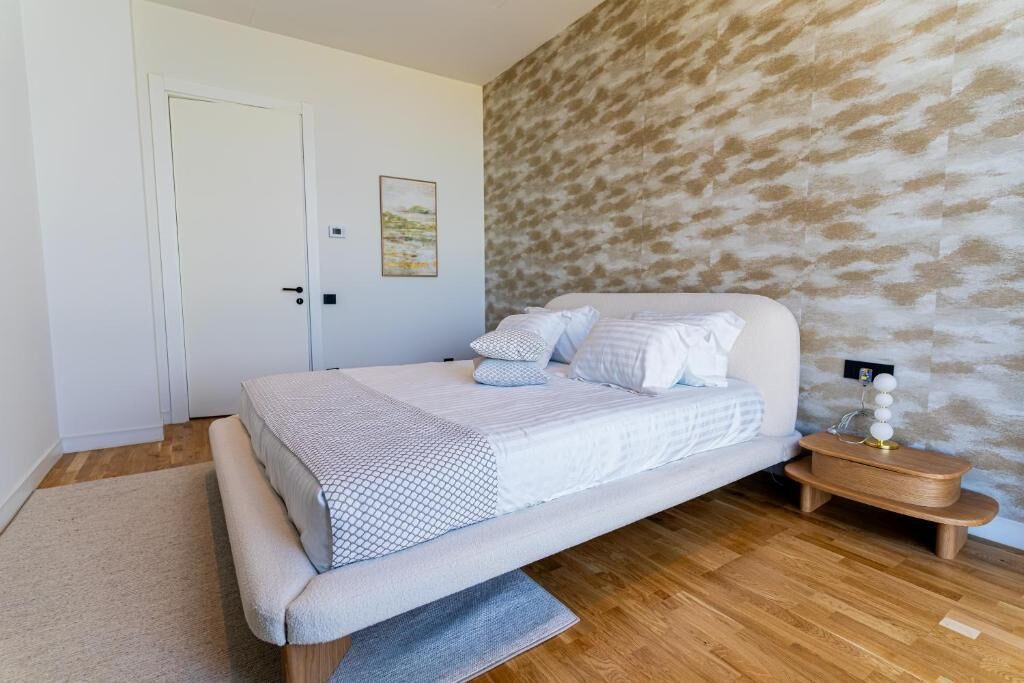 Photo of Bedroom in Cocani Crevedia