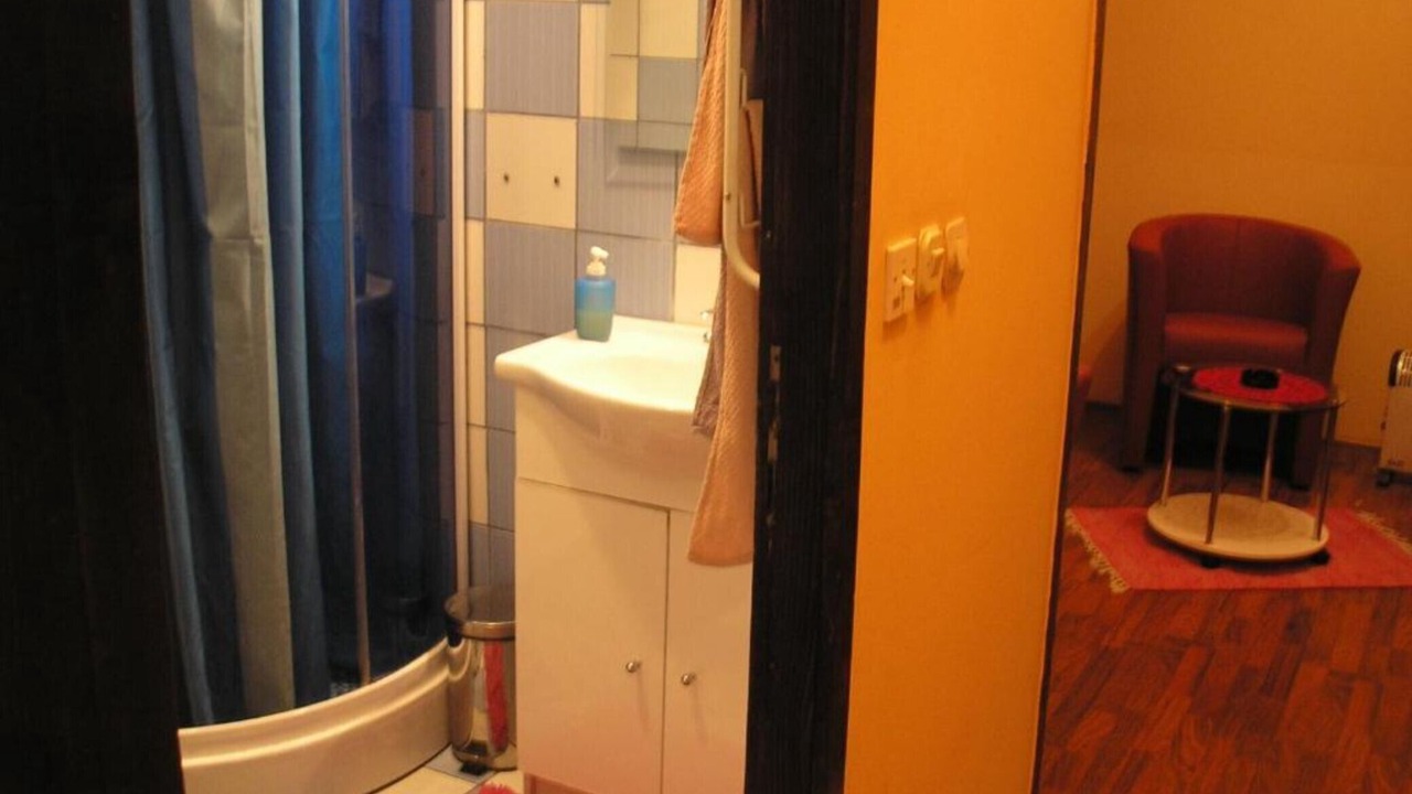 Photo of Bathroom in Aljmas