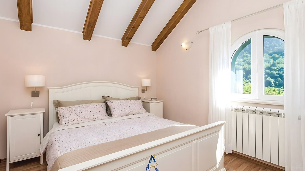 Photo of Bedroom in Lovran