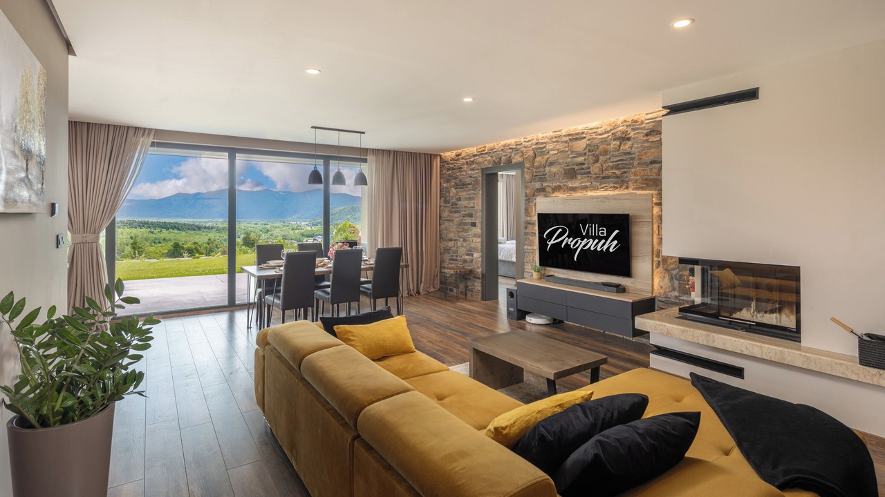 Photo of Livingroom in Fuzine