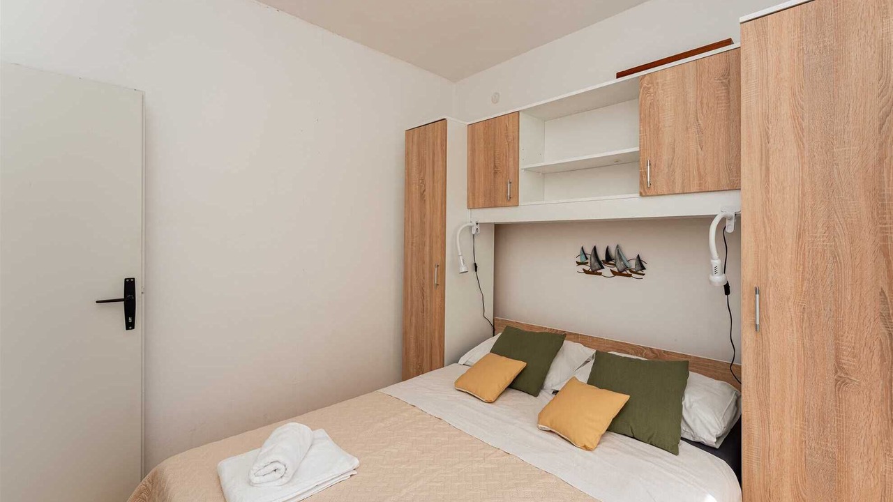Photo of Bedroom in Seline