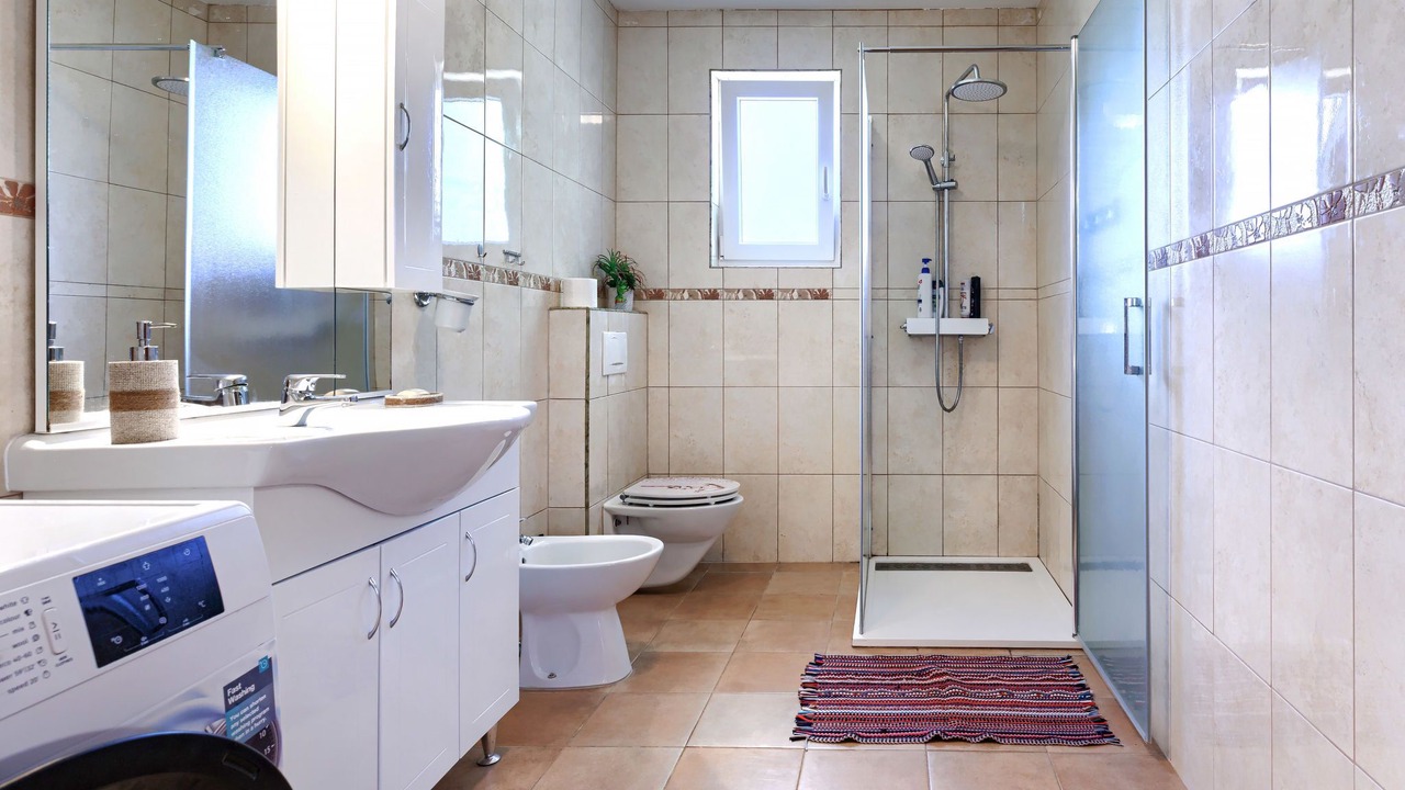 Photo of Bathroom in Jursici
