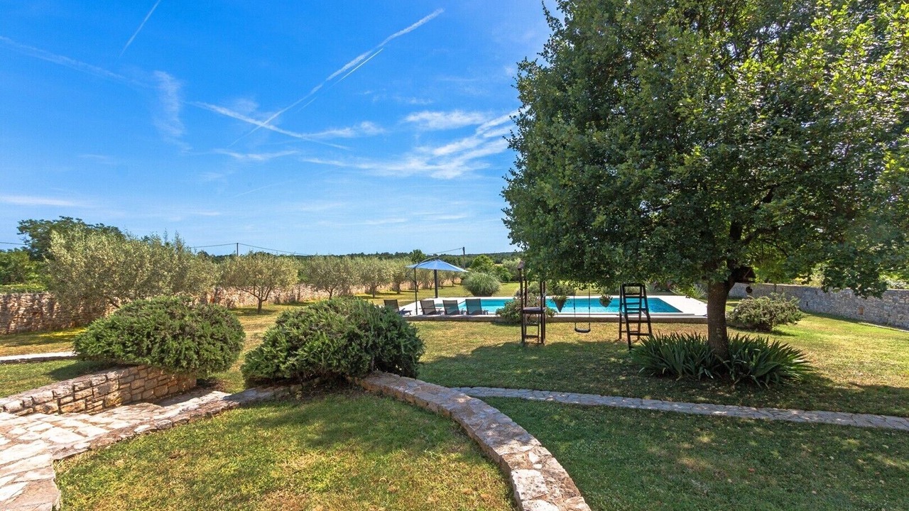 Photo of Outdoor in Cabrunici