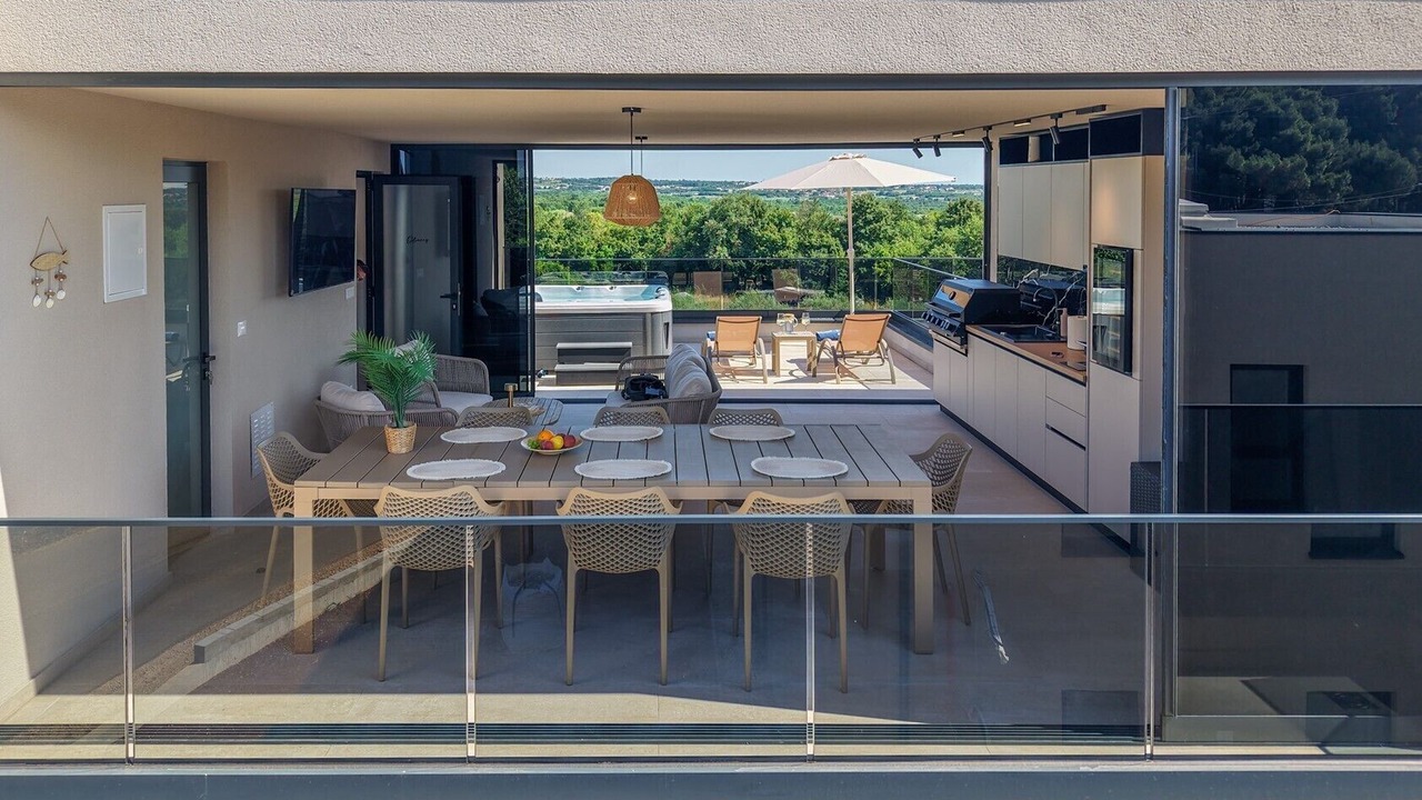 Photo of Outdoor in Frata
