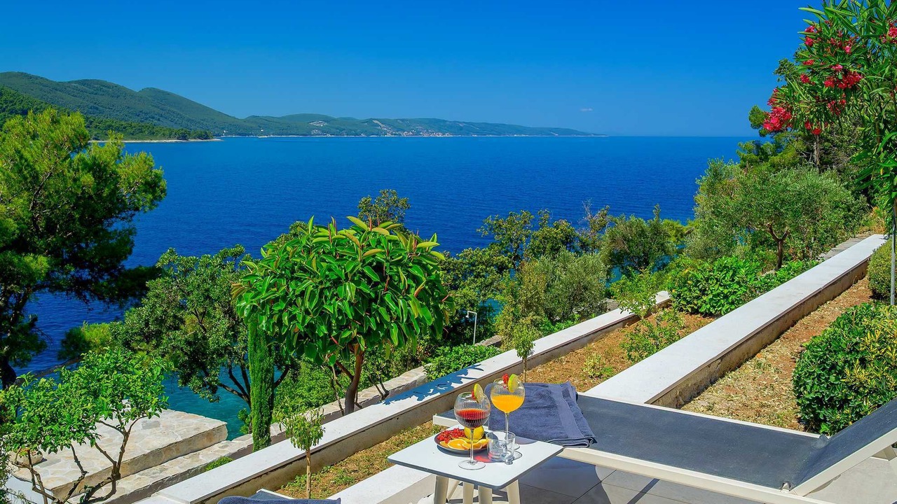Photo of Outdoor in Blato