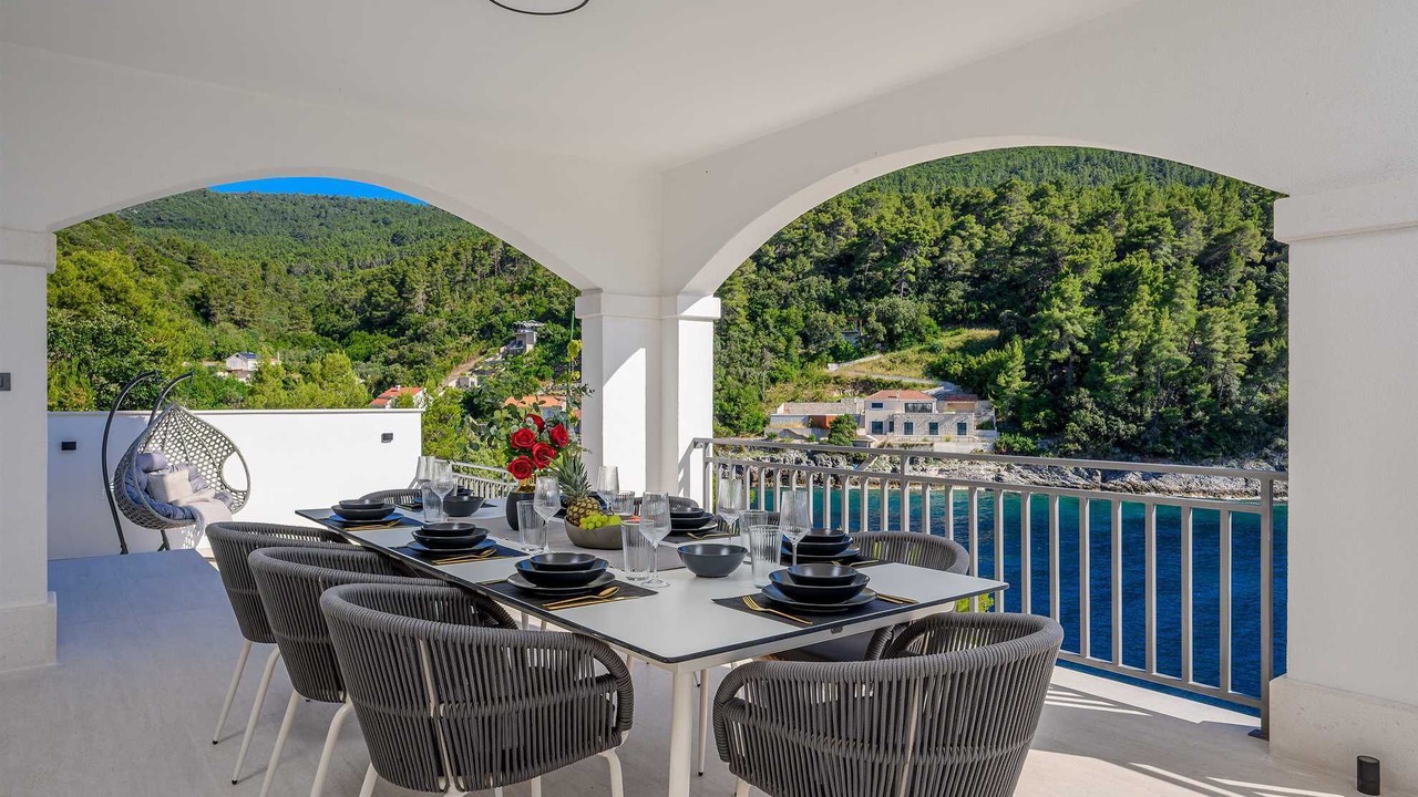 Photo of Outdoor in Blato
