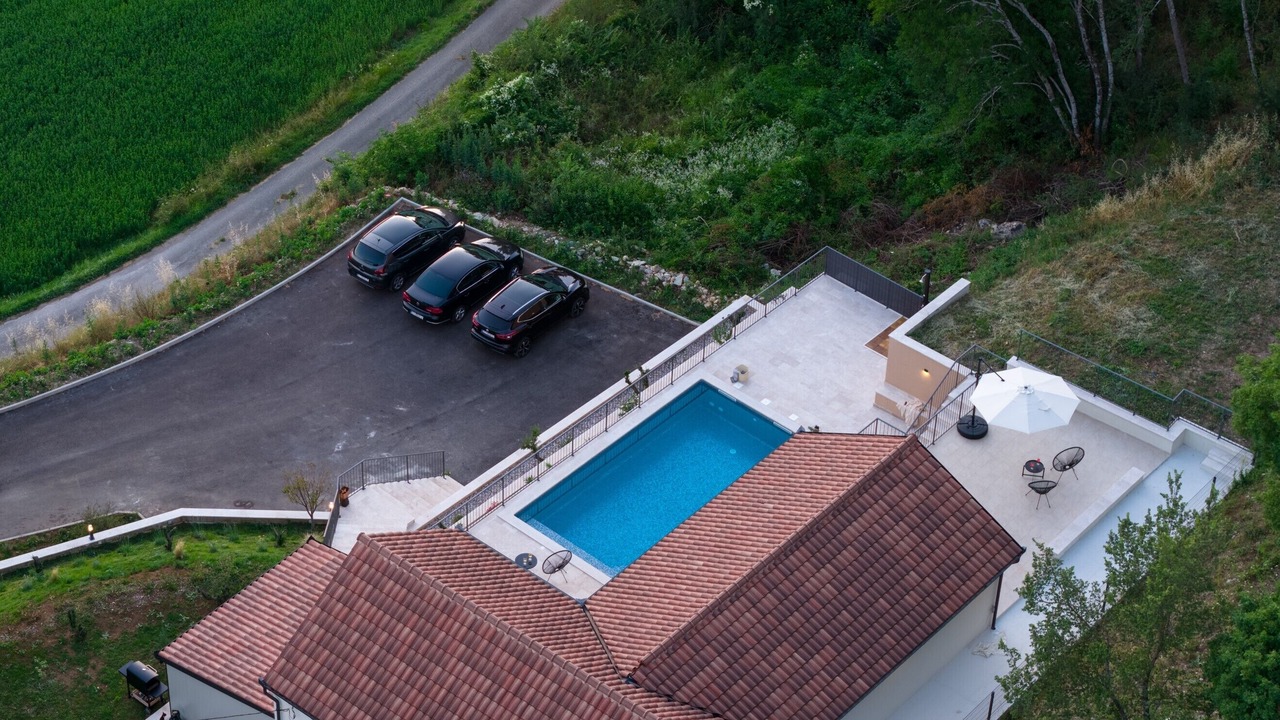 Photo of Outdoor in Citluk