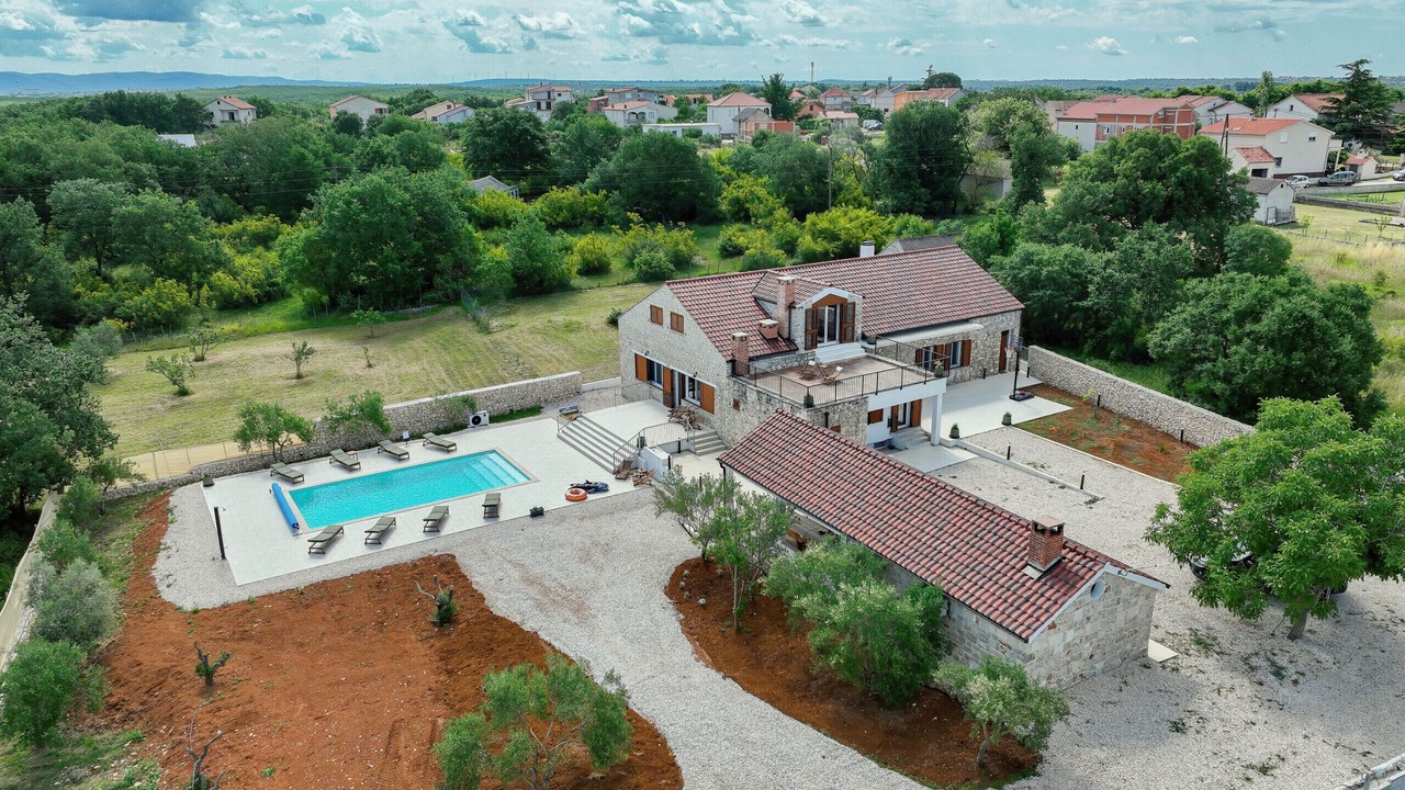 Photo of Outdoor in Lovinac