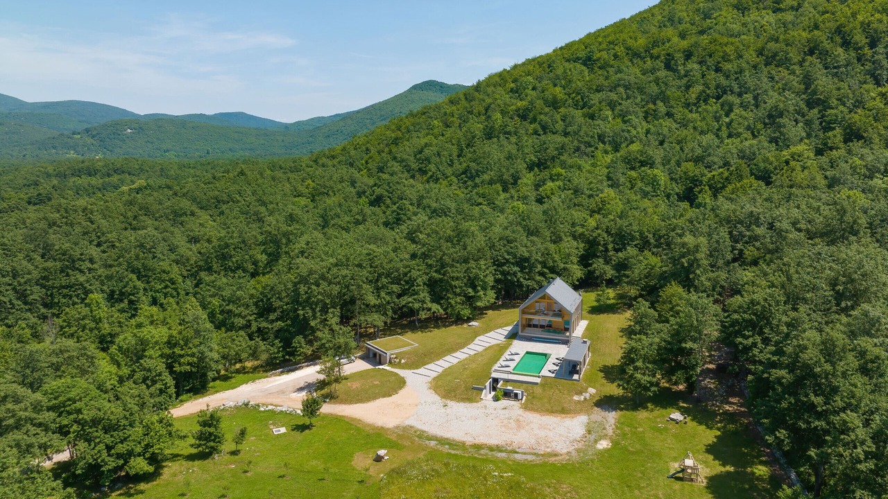 Photo of Outdoor in Lovinac