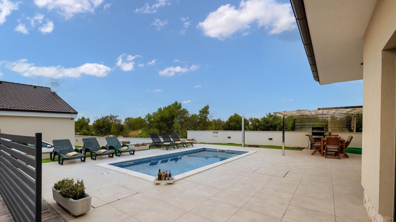 Photo of Outdoor in Bilice