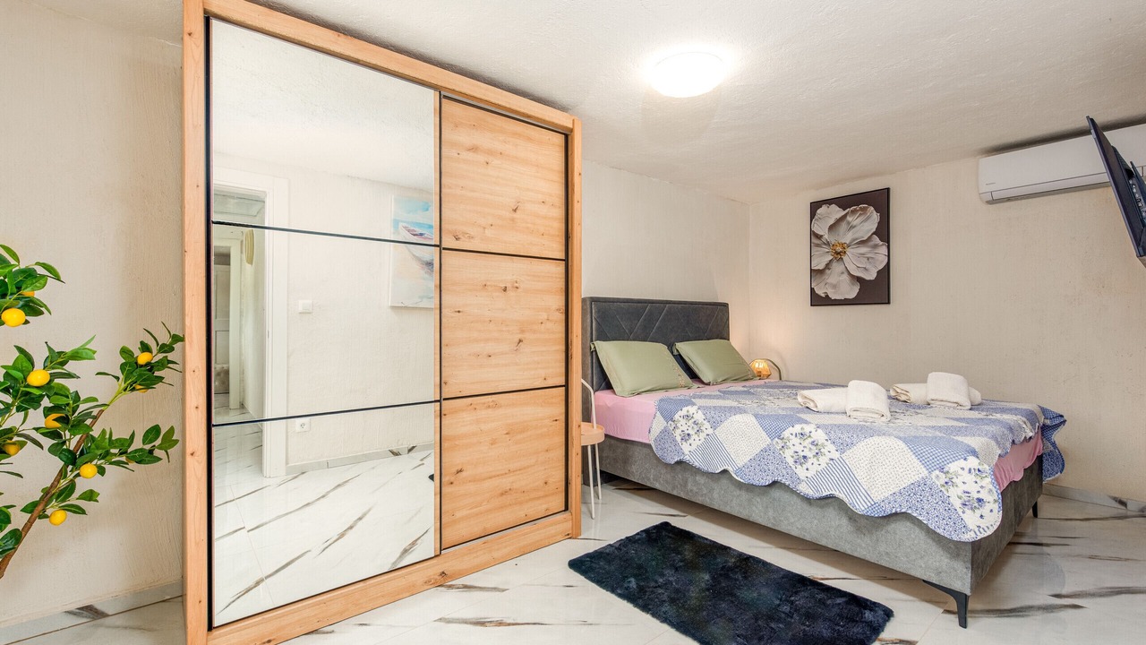 Photo of Bedroom in Oklaj