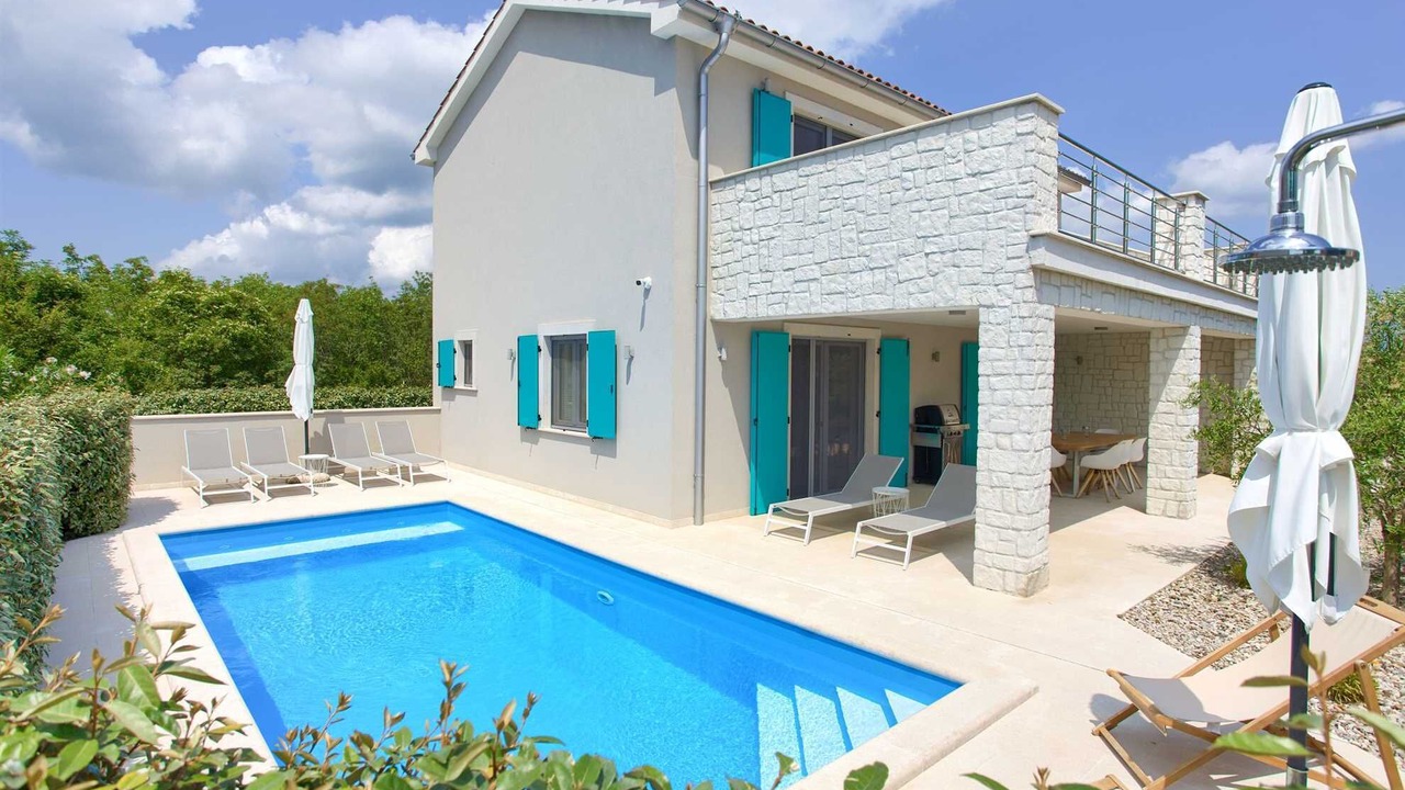 Photo of Outdoor in Rasopasno