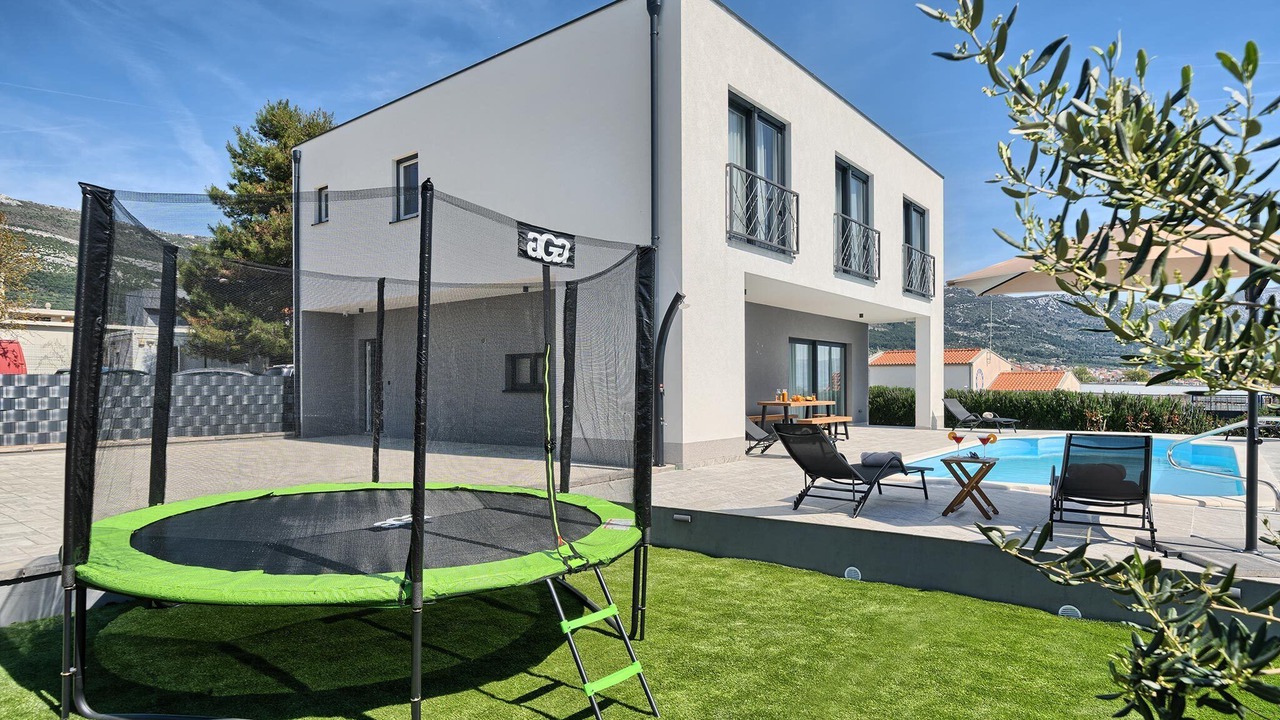Photo of Patio Balcony in Rudine