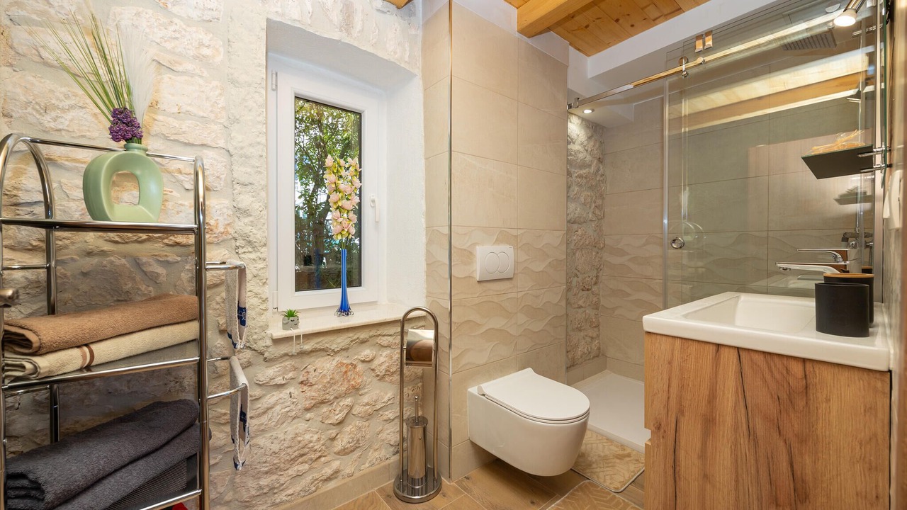 Photo of Bathroom in Gustirna