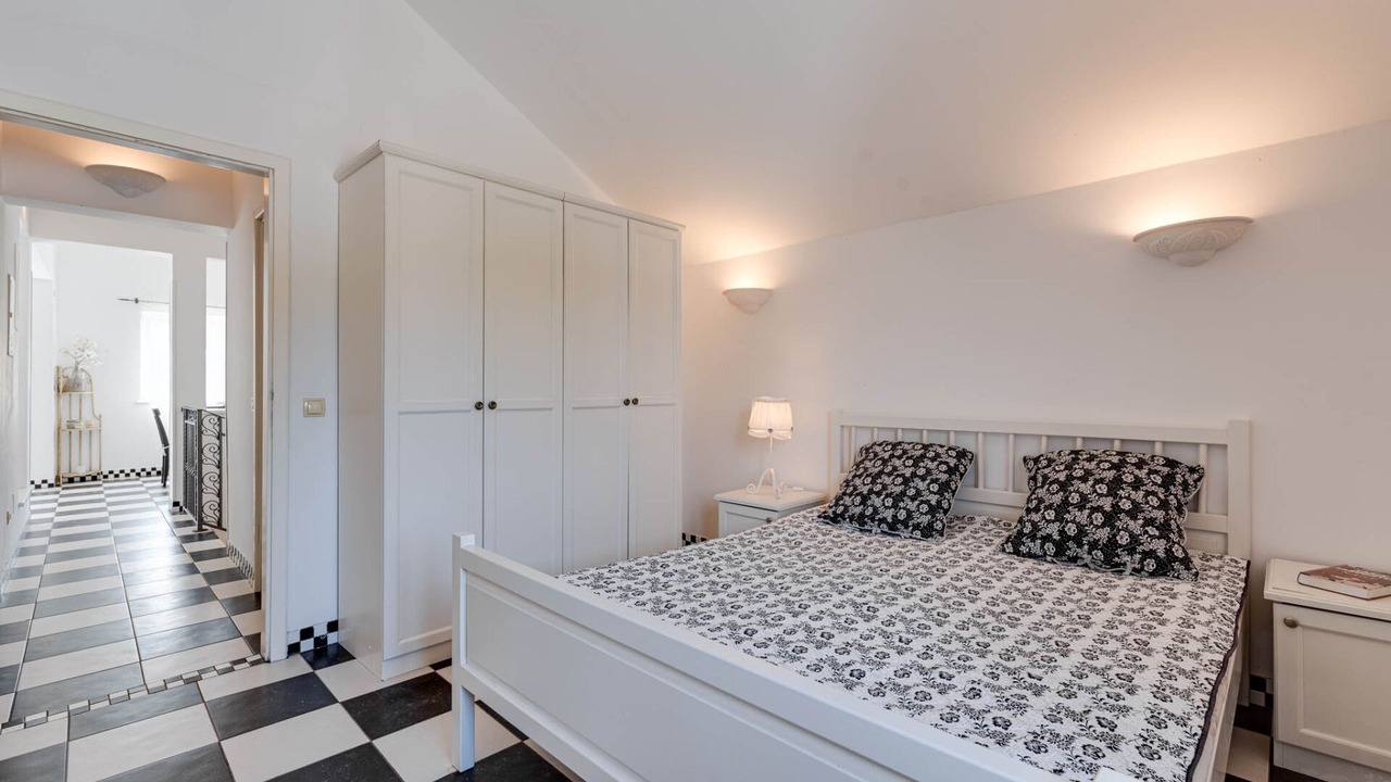 Photo of Bedroom in Pasadur