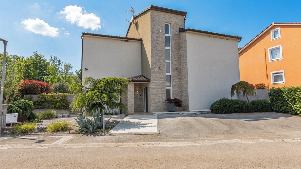 Photo of Outdoor in Fiorini