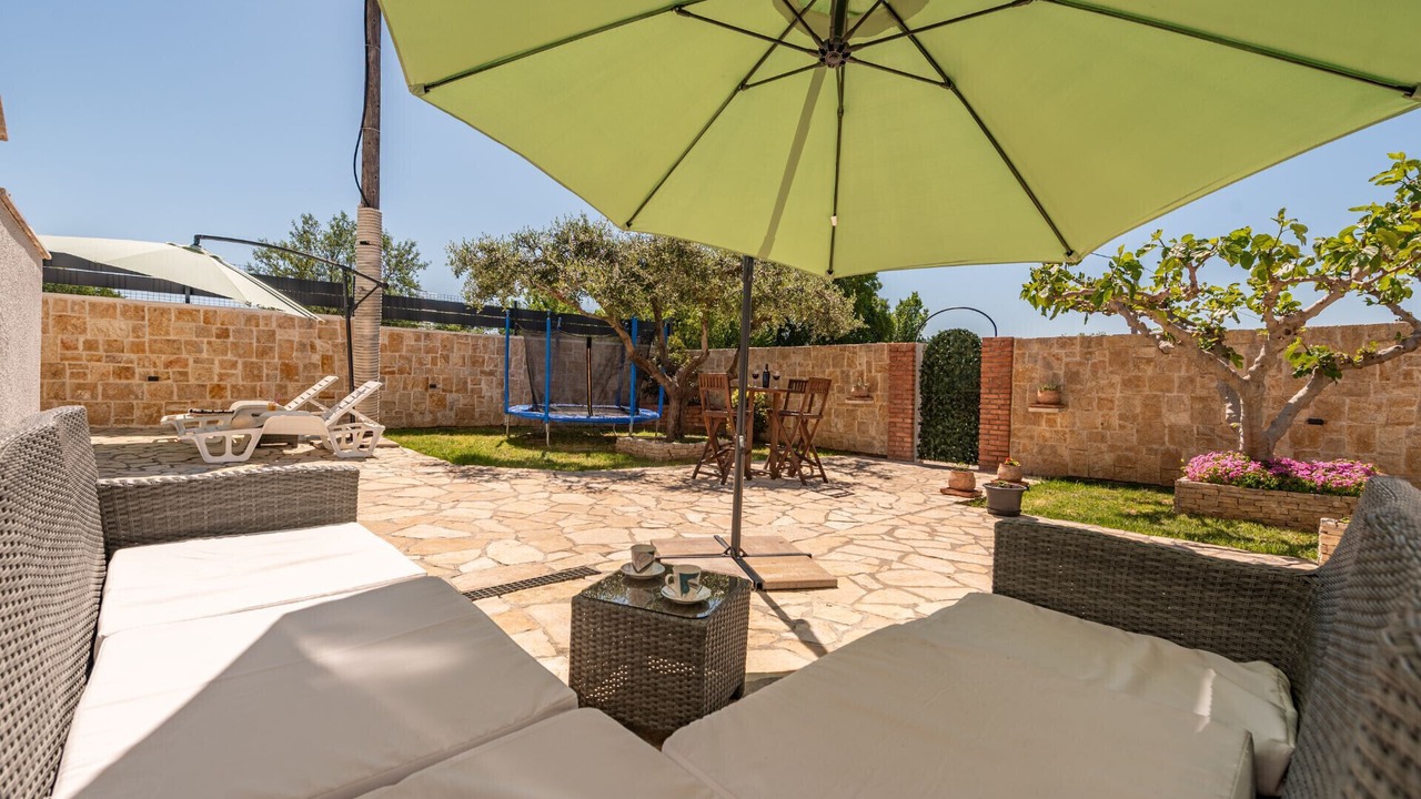 Photo of Patio Balcony in Lovinac