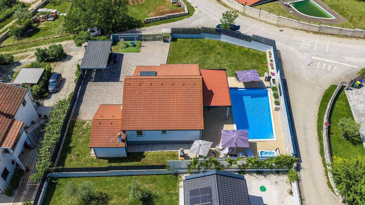 Photo of Outdoor in Matohanci