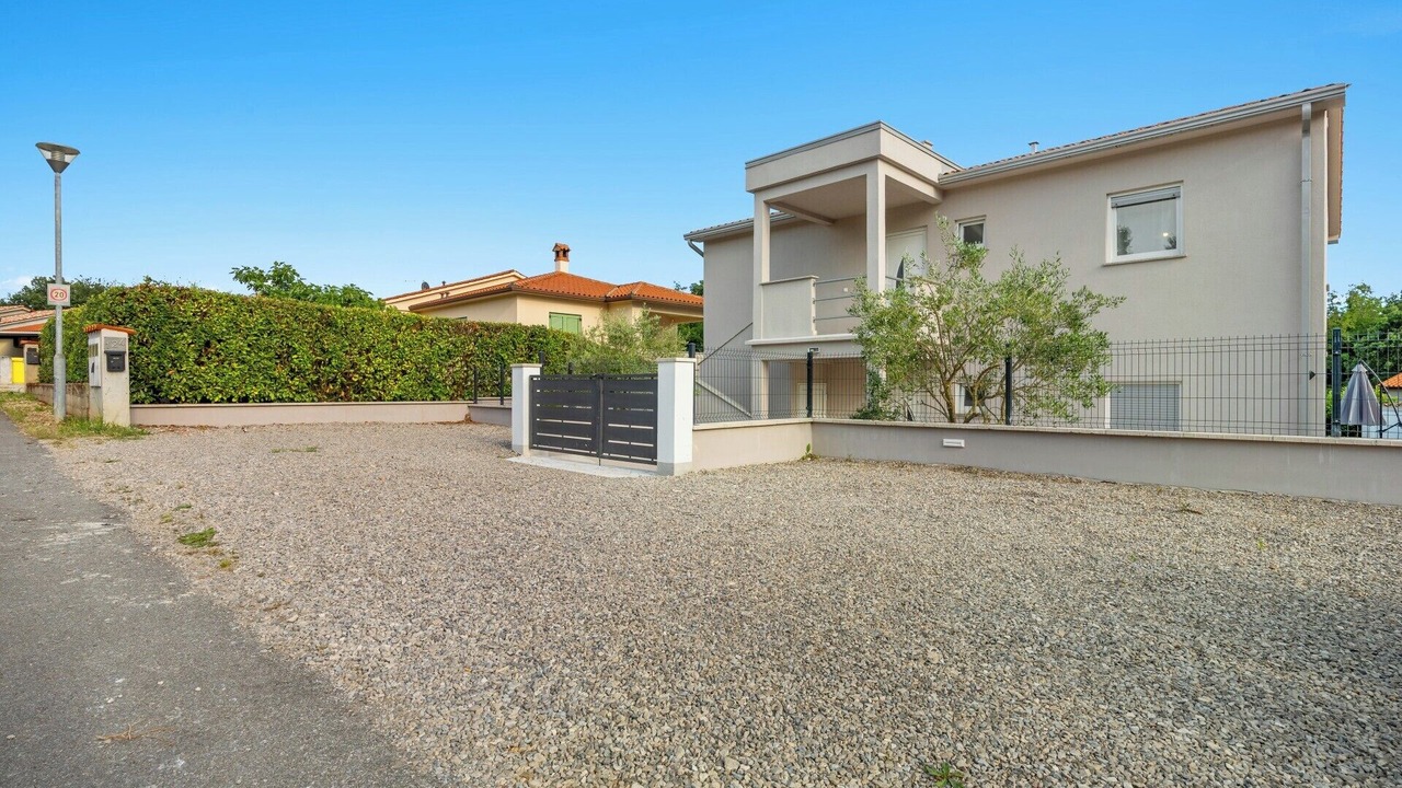Photo of Outdoor in Marceljani