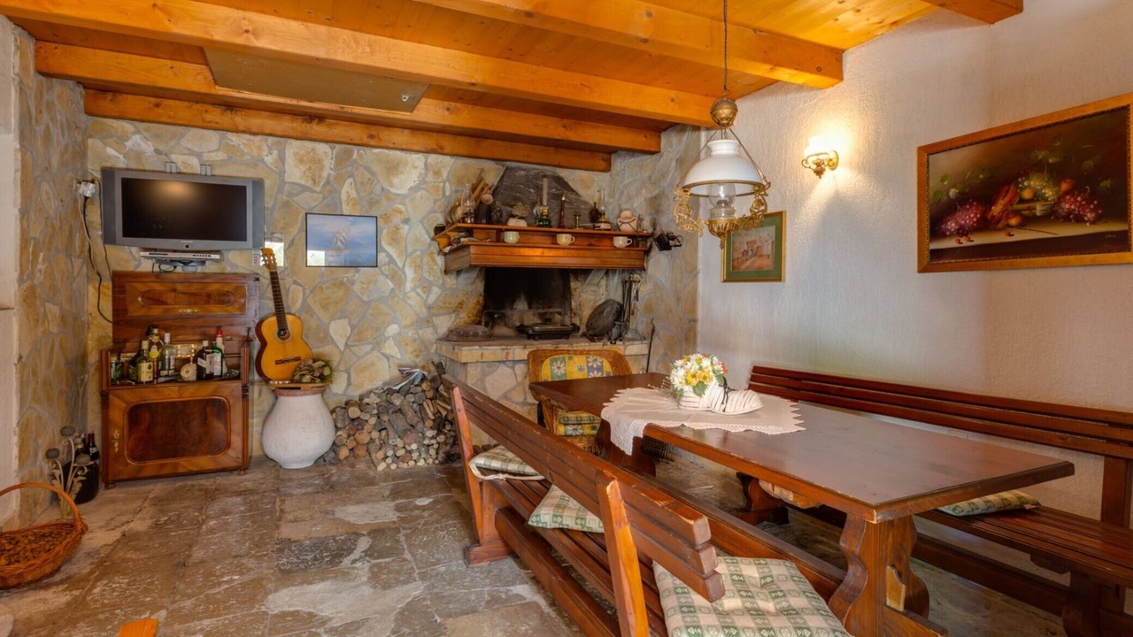 Photo of Livingroom in Nerezine