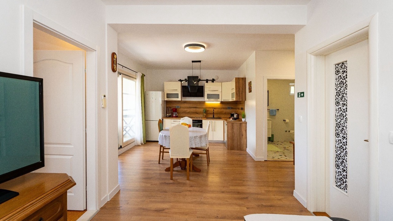Photo of Others in Peracko Blato