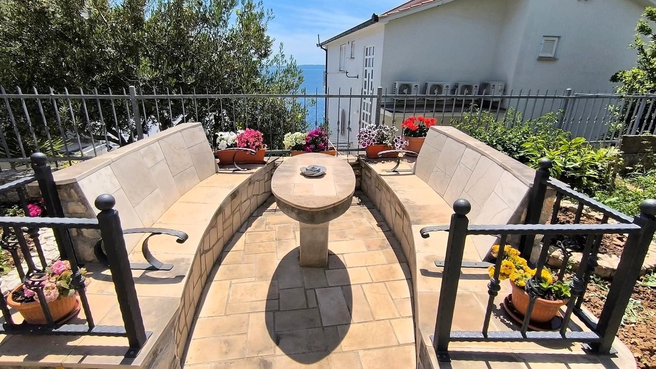 Photo of Outdoor in Businci