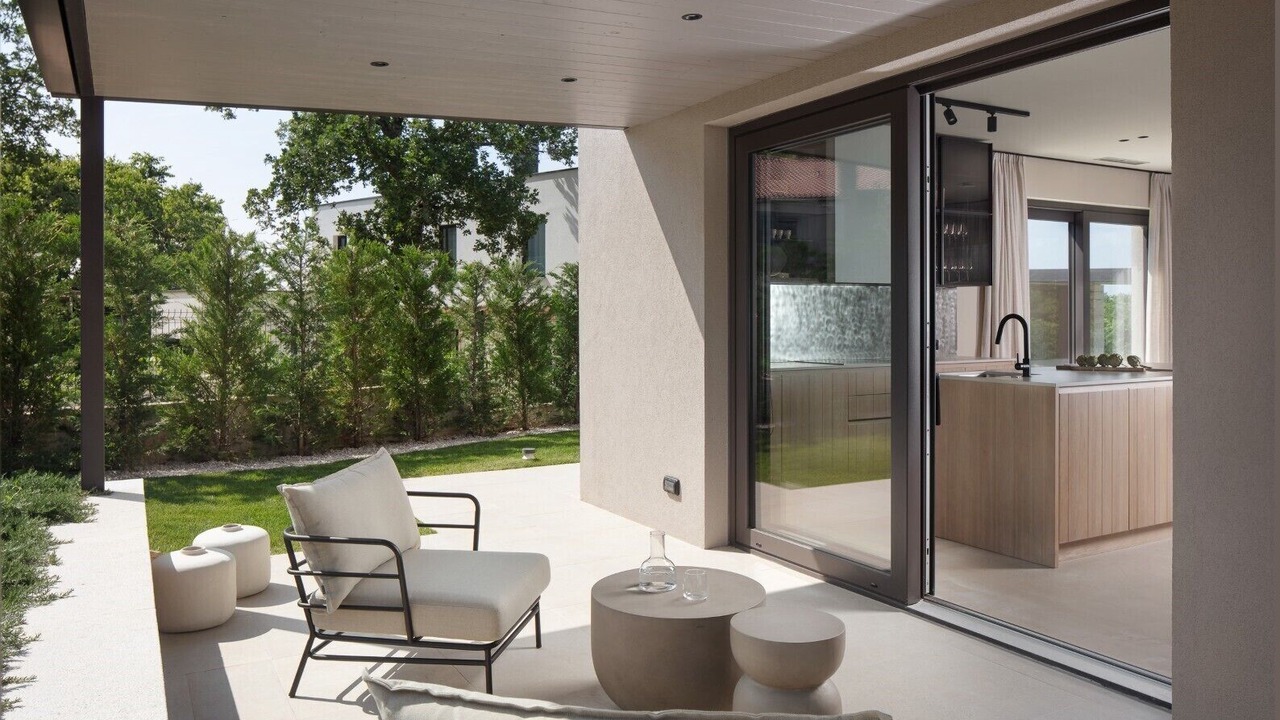 Photo of Patio Balcony in Marasi