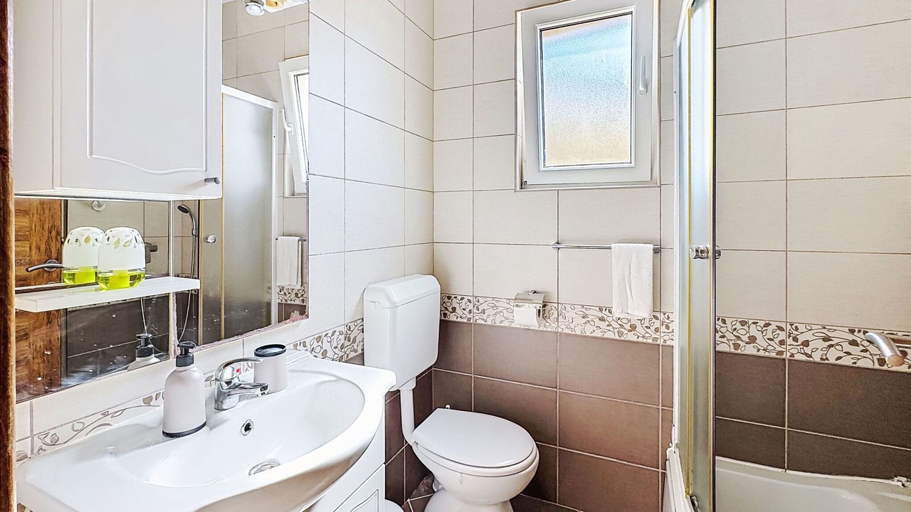 Photo of Bathroom in Karigador