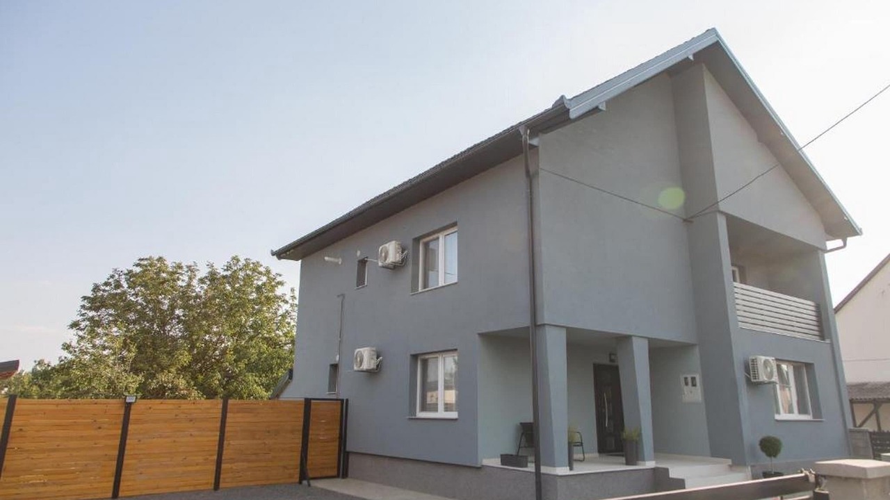Photo of Outdoor in Karanac
