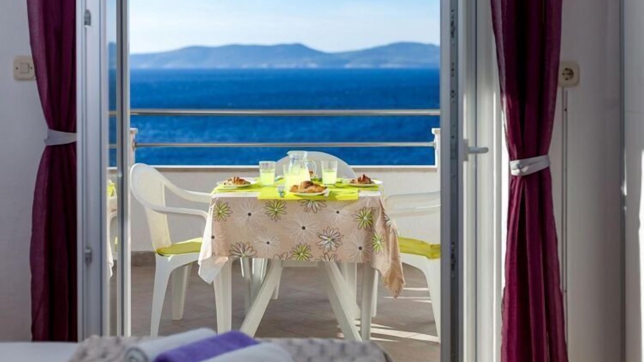 Photo of Patio Balcony in Pisak
