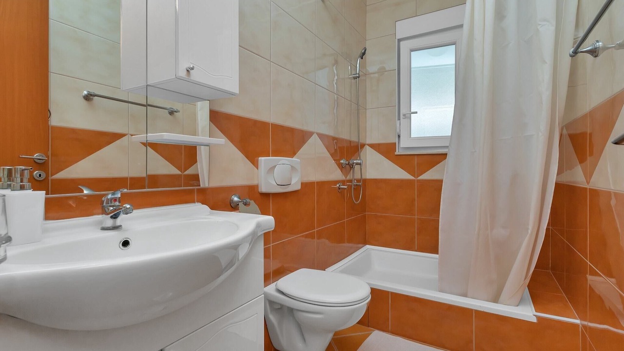 Photo of Bathroom in Baska Voda