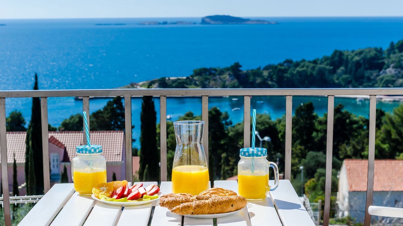Photo of Patio Balcony in Brasina