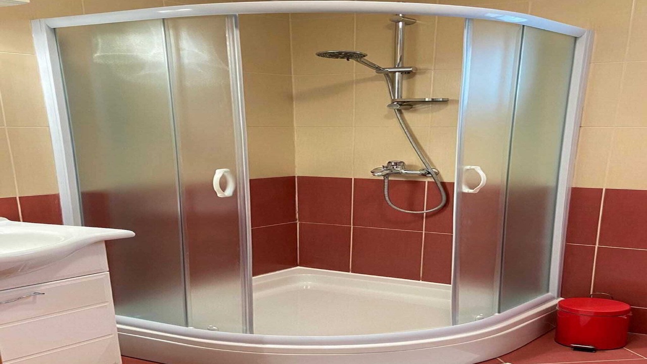 Photo of Bathroom in Blace
