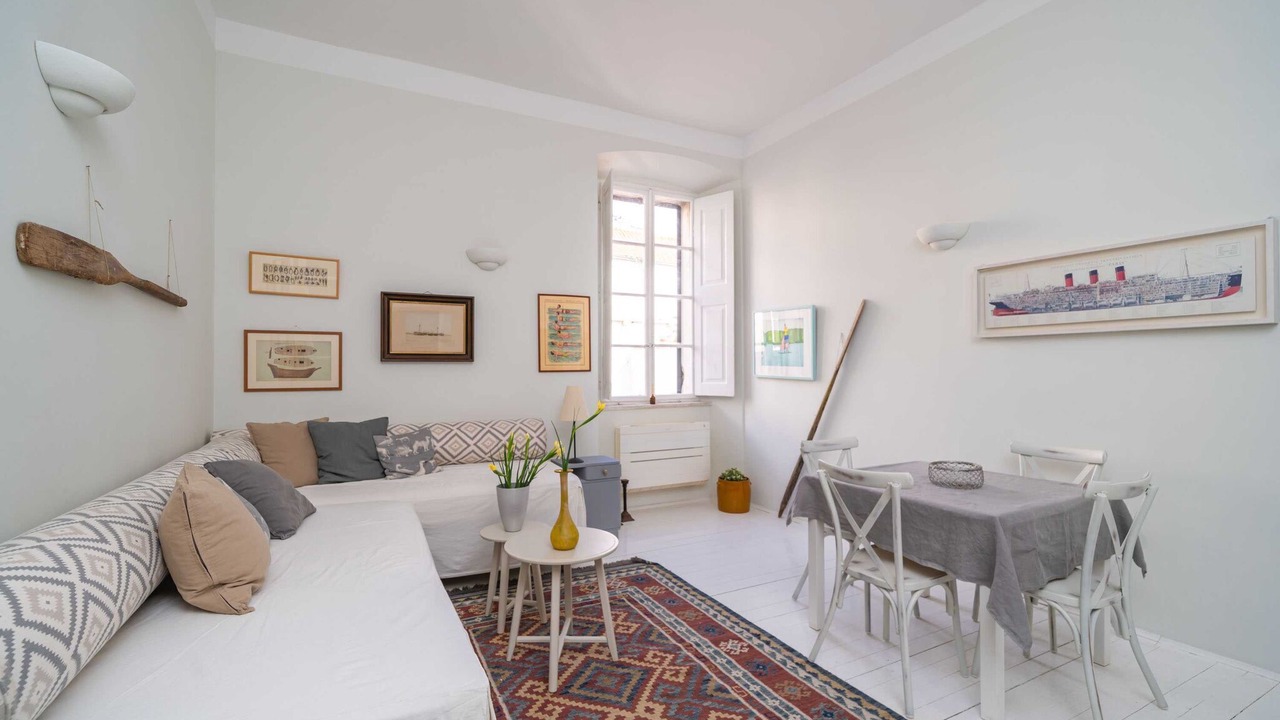 Photo of Livingroom in Pile