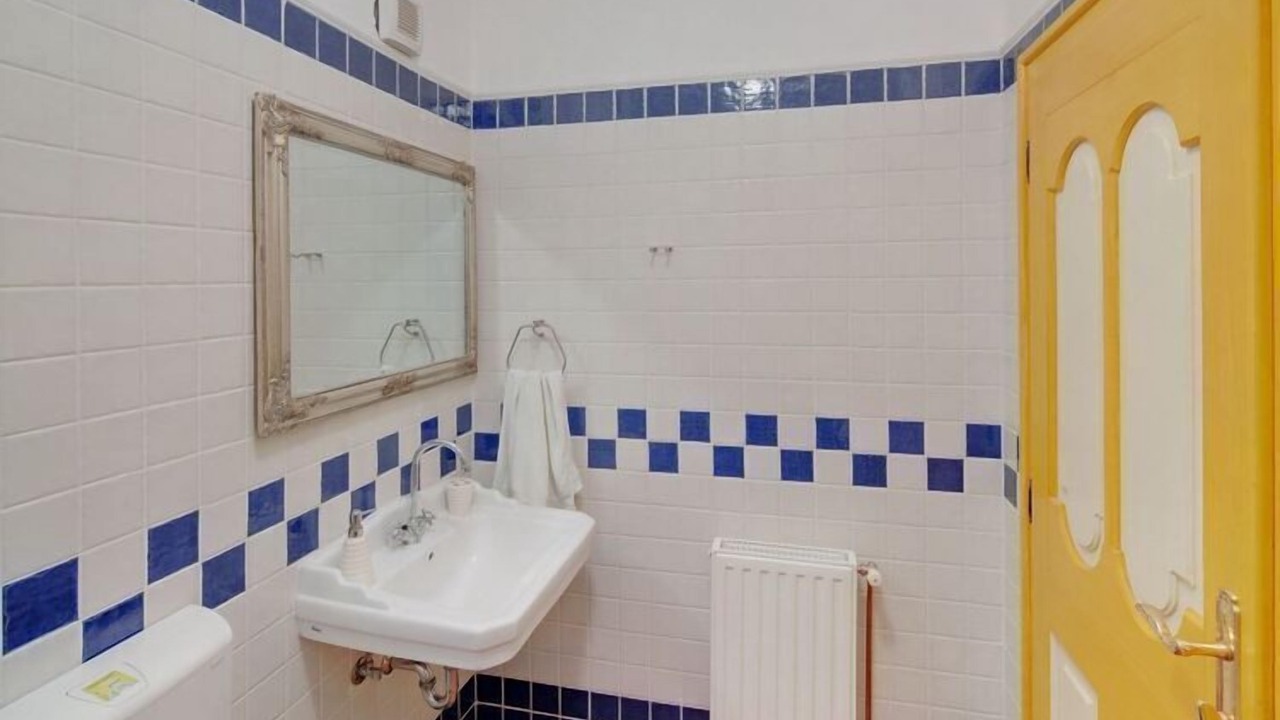 Photo of Bathroom in Draz