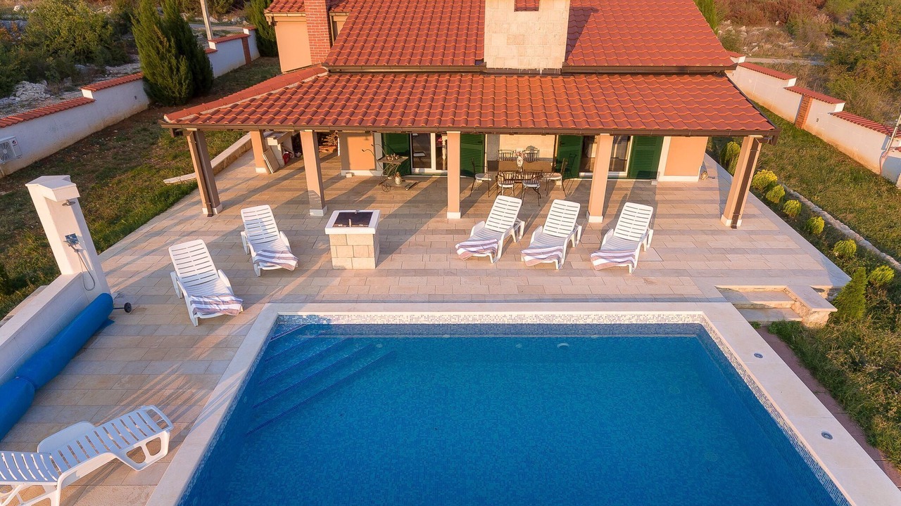 Photo of Outdoor in Klis