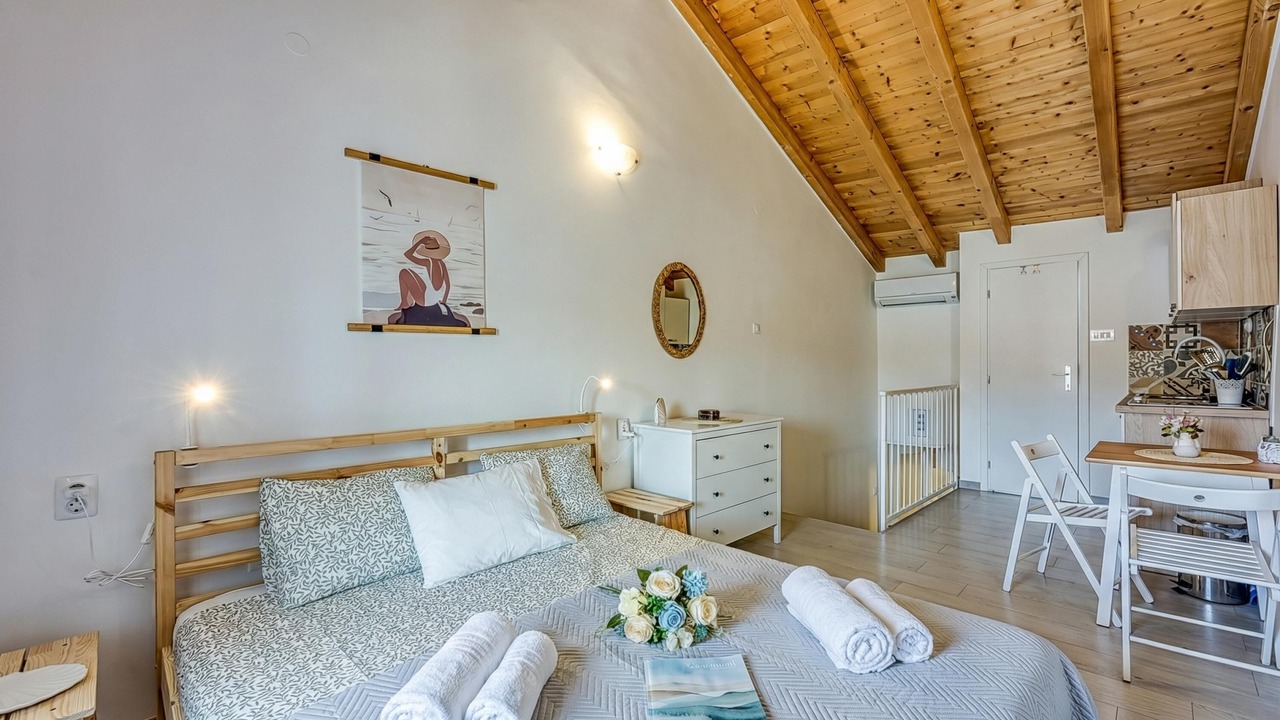 Photo of Bedroom in Cove Murtar