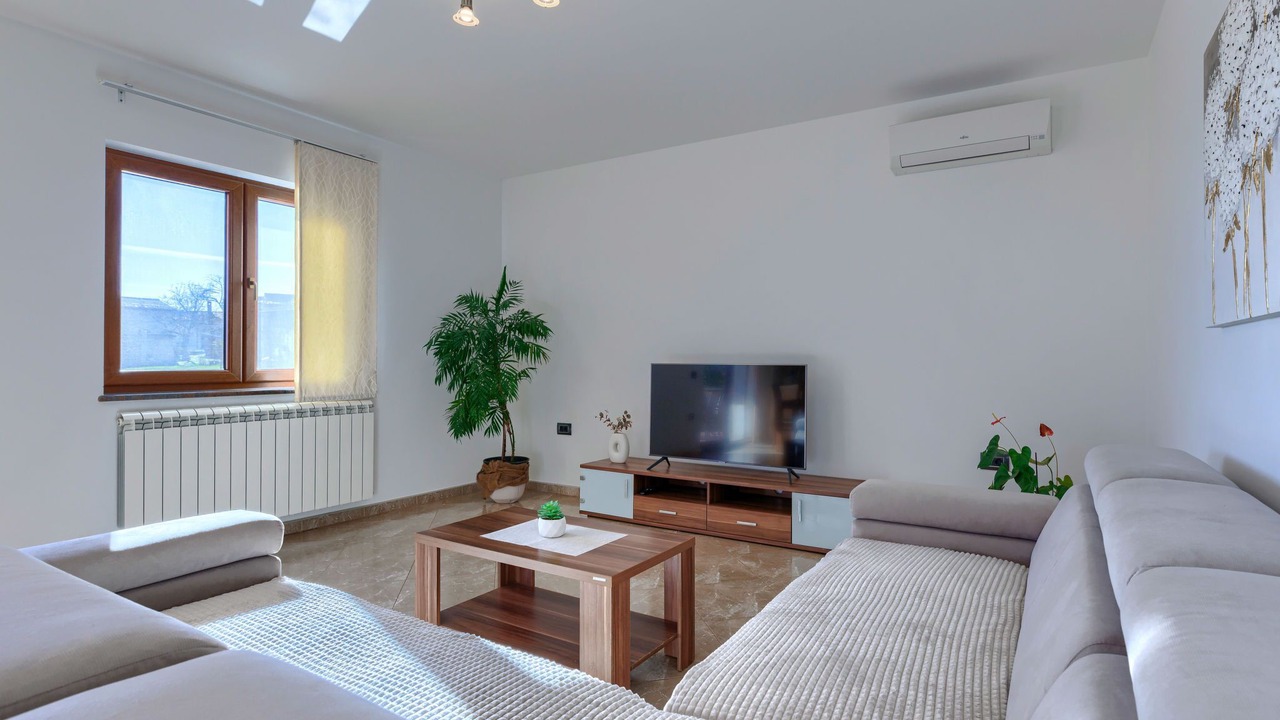 Photo of Livingroom in Zminj
