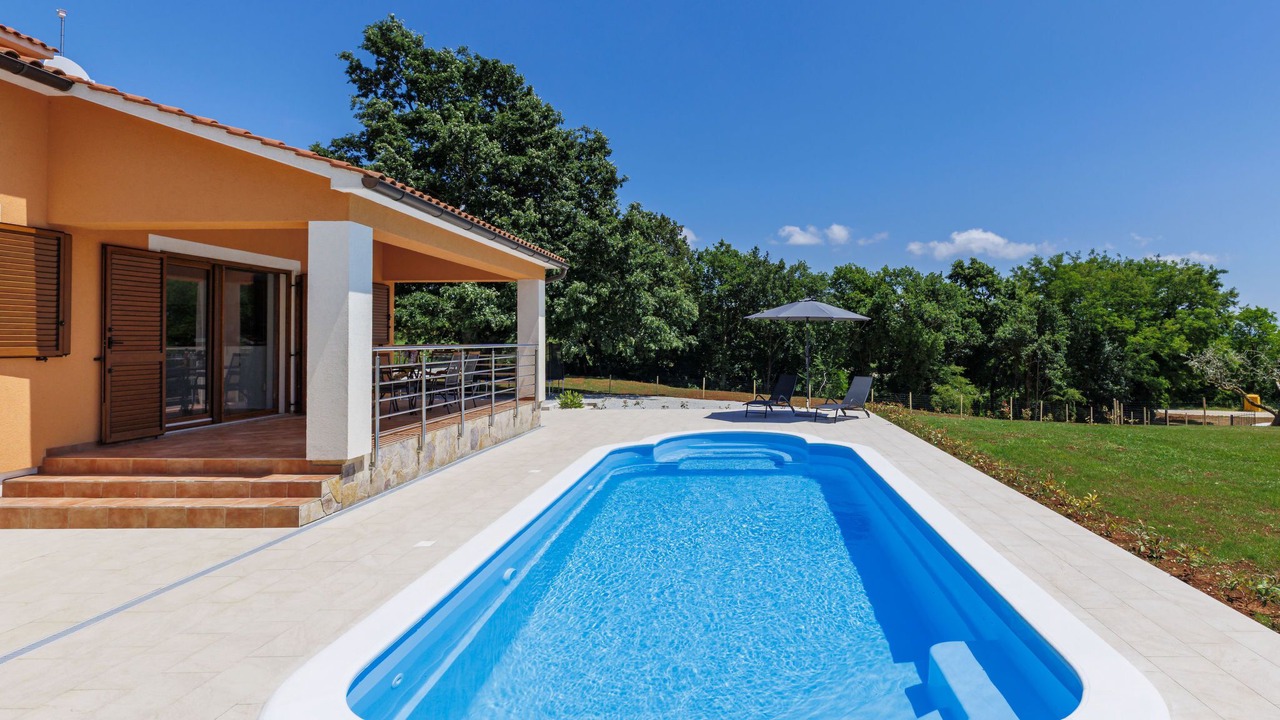 Photo of Outdoor in Zminj