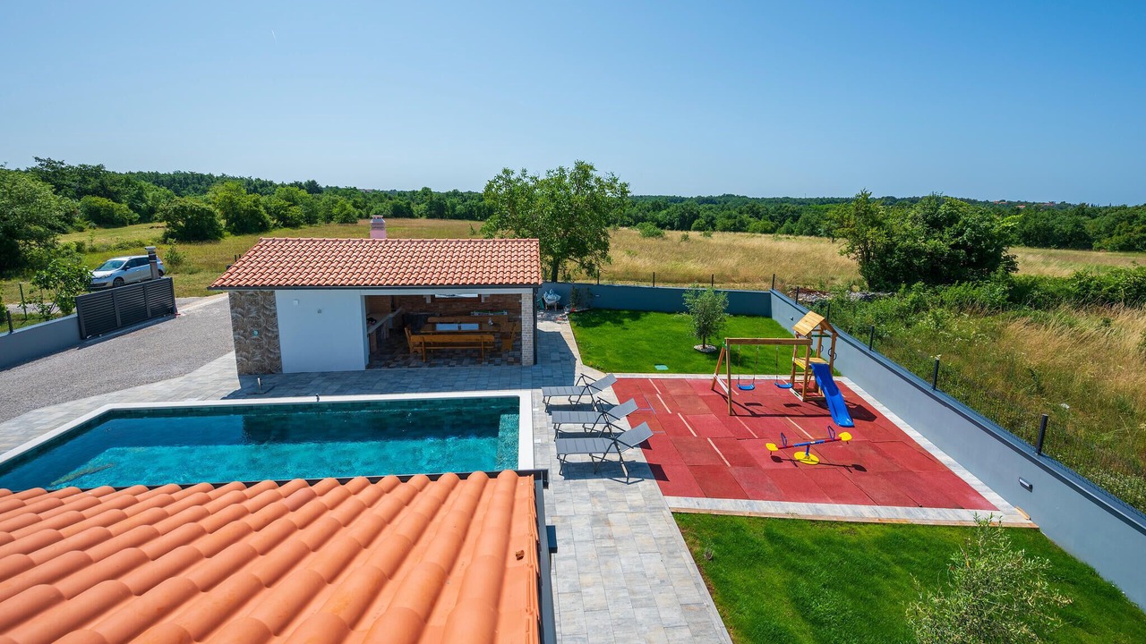 Photo of Outdoor in Zminj