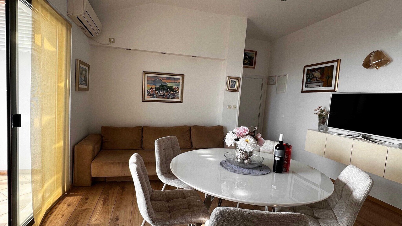 Photo of Livingroom in Gornji Kono