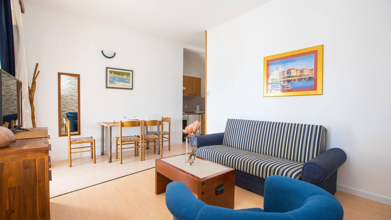 Photo of Livingroom in Molunat