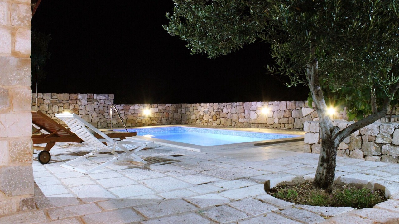 Photo of Outdoor in Seget