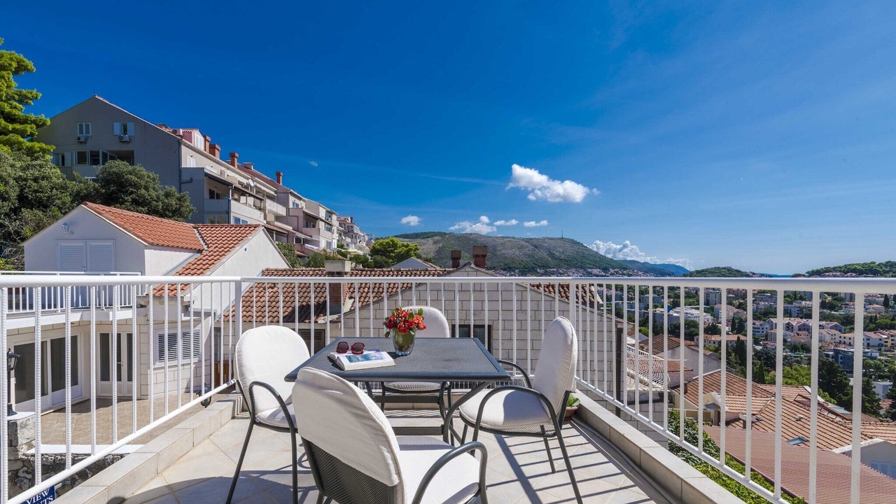 Photo of Patio Balcony in Babin Kuk