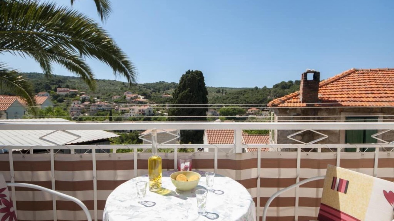 Photo of Patio Balcony in Splitska