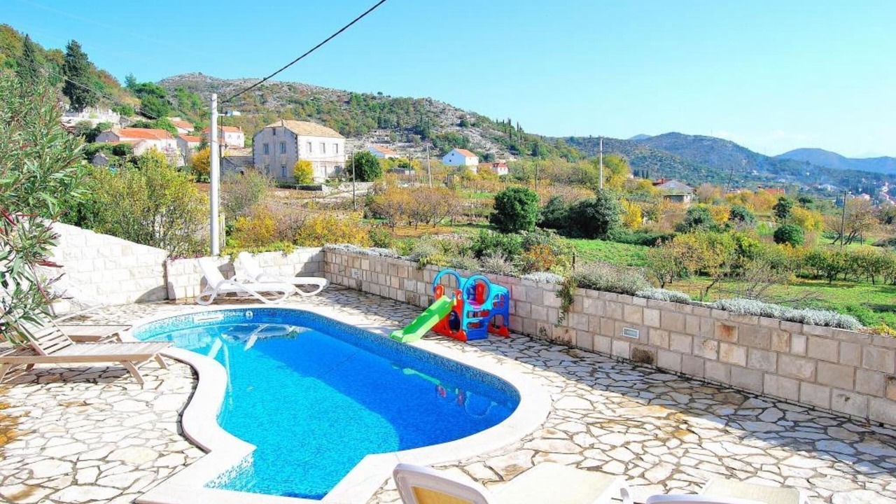 Photo of Outdoor in Orasac