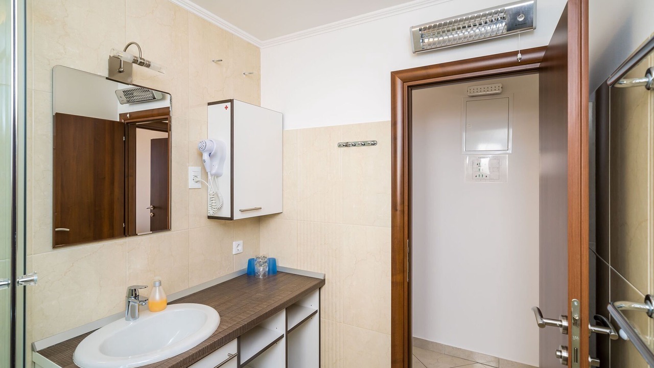 Photo of Bathroom in Plat