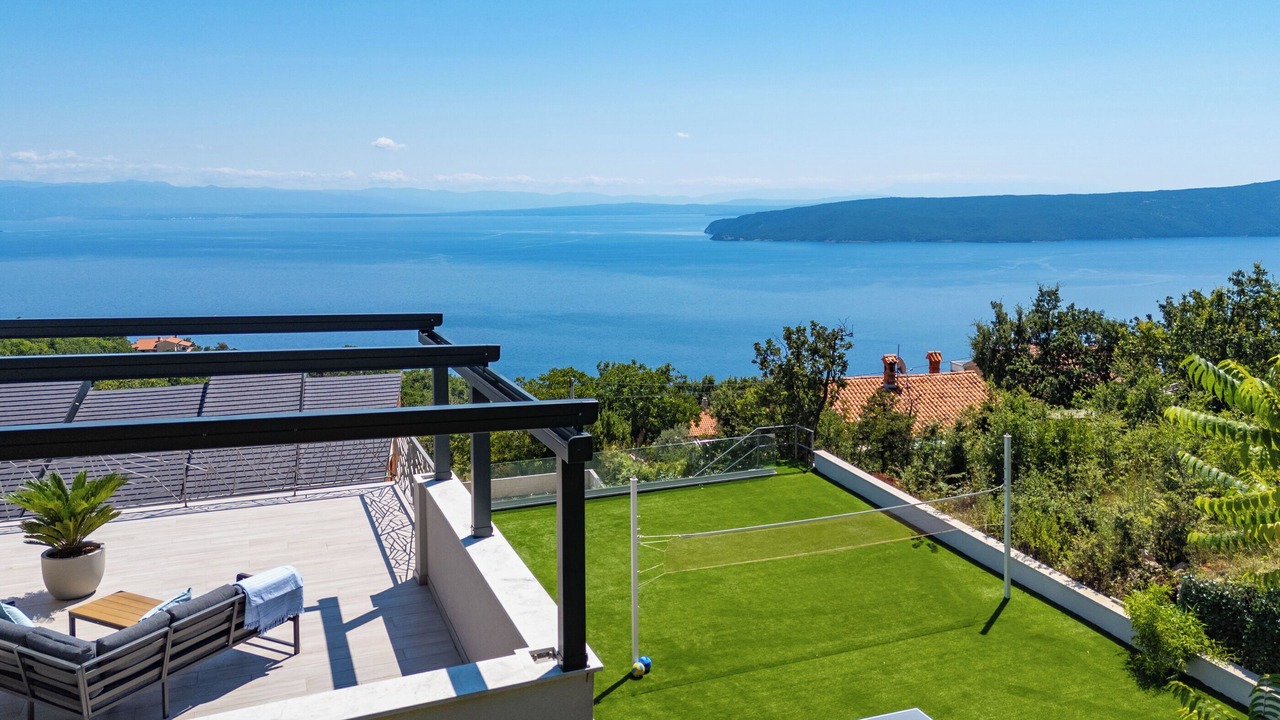 Photo of Outdoor in Sveta Jelena